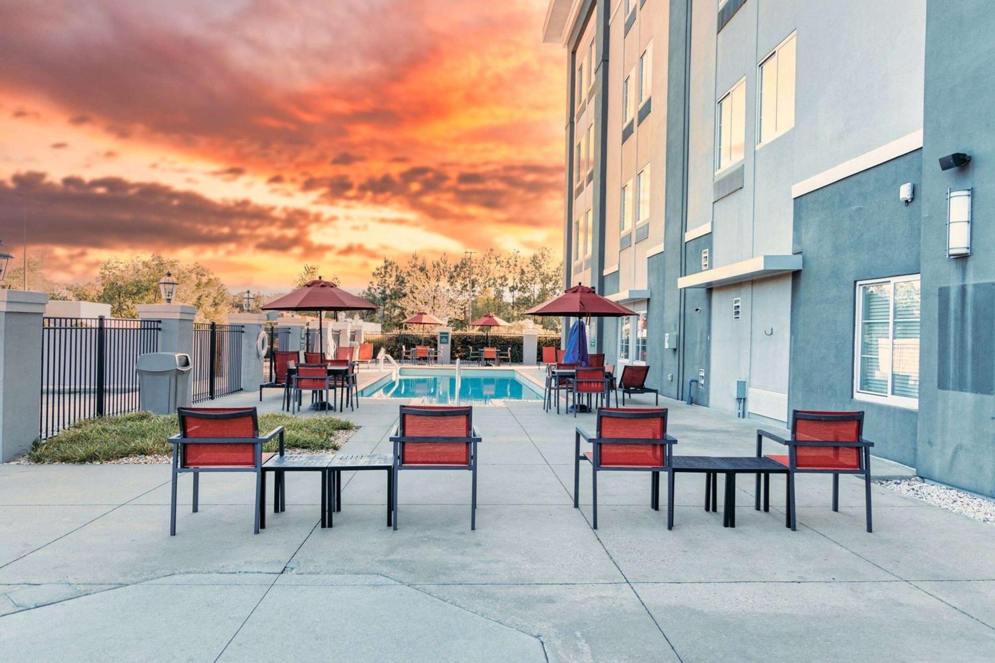 La Quinta By Wyndham Starkville At Msu Экстерьер фото